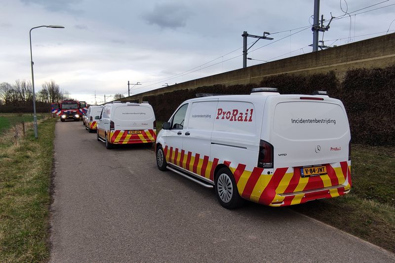 Goederentrein met rookontwikkeling strandt in tunnel te Zevenaar